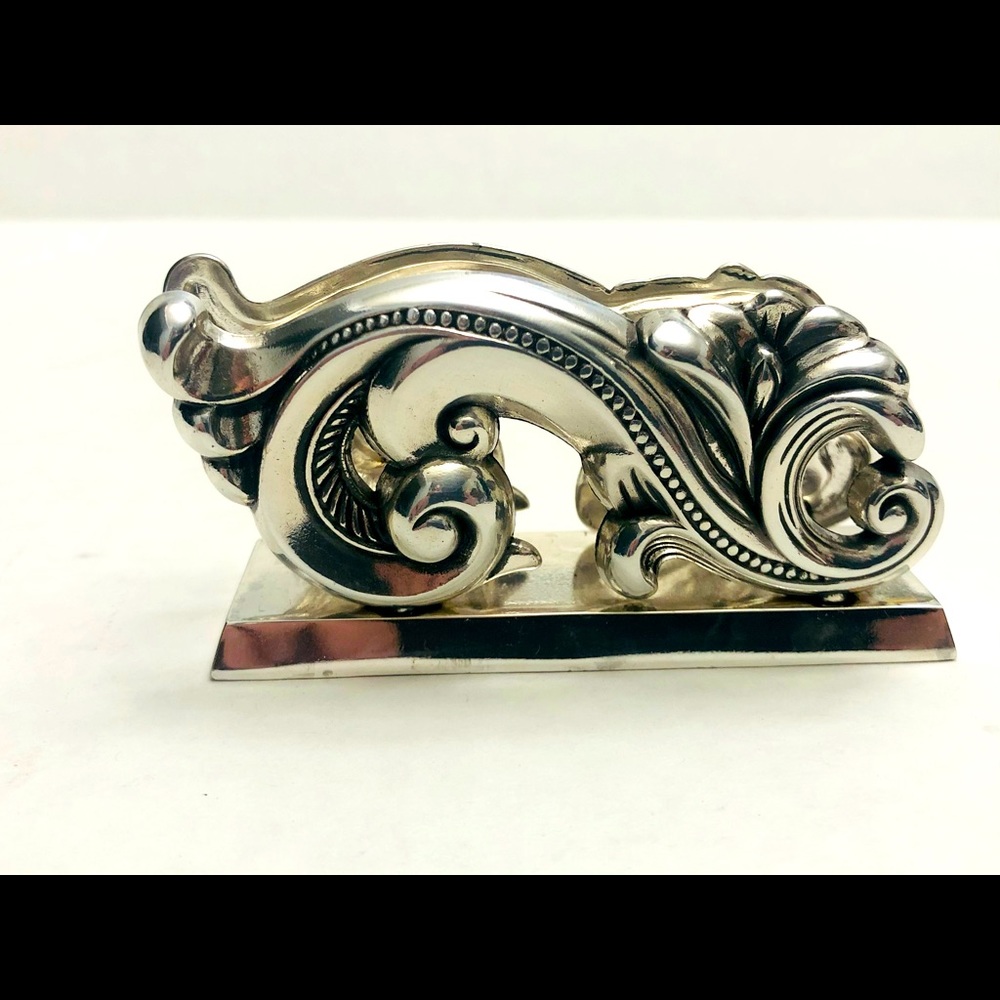 Brigthton Scroll Business Card  Holder